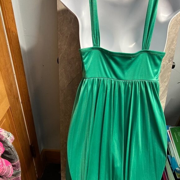 Appropriate Behavior Green Pleated Cocktail Dress - Picture 6 of 6